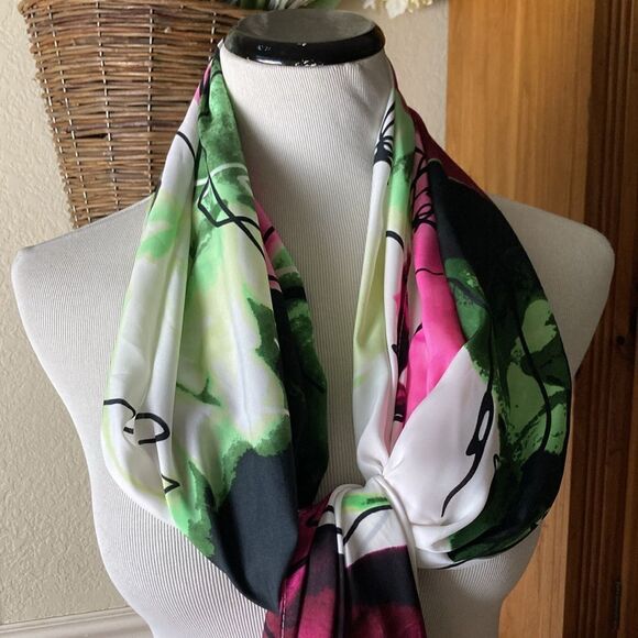 New REED Hampton Abstract Floral Oblong Scarf - Picture 9 of 11